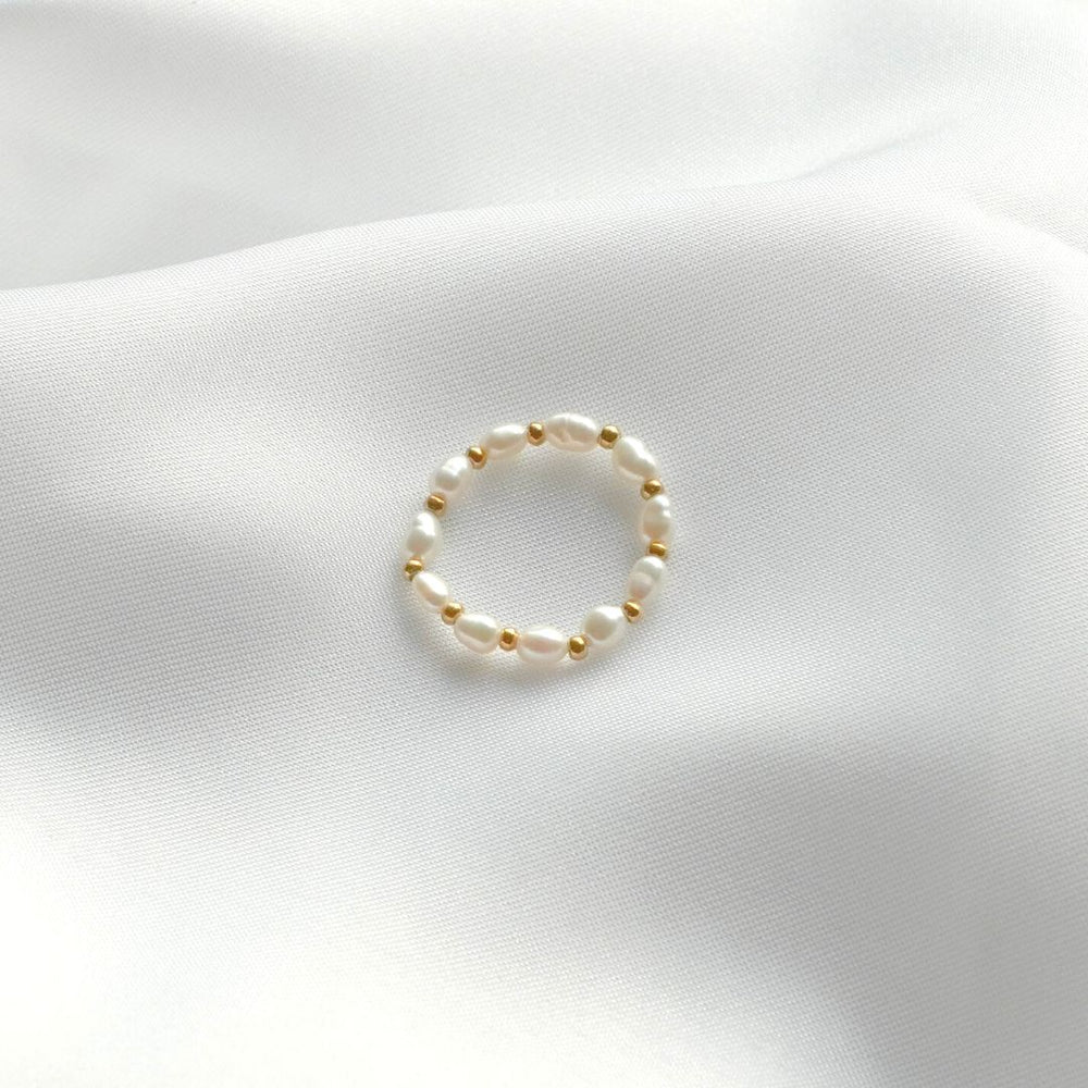 "Isle" Ring